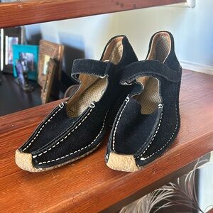 Summer Rio beautiful suede platform shoes